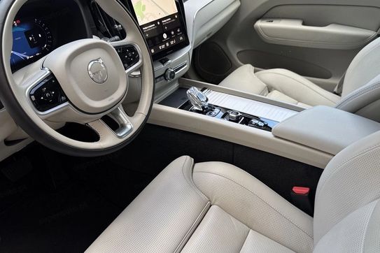 Volvo XC60 B5 B AWD Ultra Bright