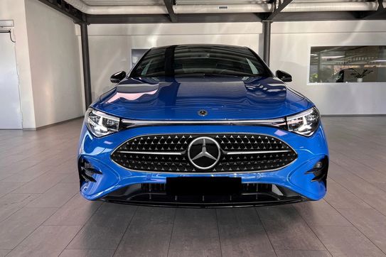 Mercedes CLA 180 AMG Line