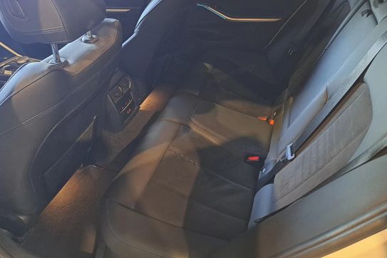 BMW Seria 3 Touring 330i xDrive M Sport