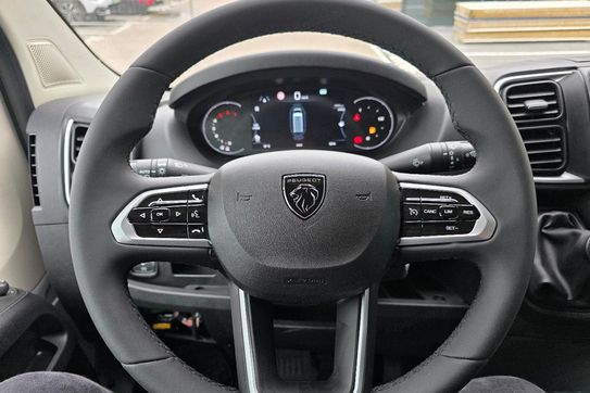 Peugeot Boxer Heavy L4H2 Zabudowa Brygadowa AT8