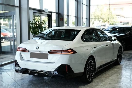 BMW Seria 5 520i M Sport