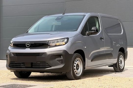 Opel Combo Van Combo Cargo 1.5 L2 EAT8