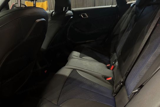 BMW Seria 2 218i M Sport aut