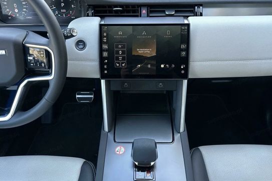 Land Rover Discovery Sport 2.0 P200 mHEV Dynamic SE aut