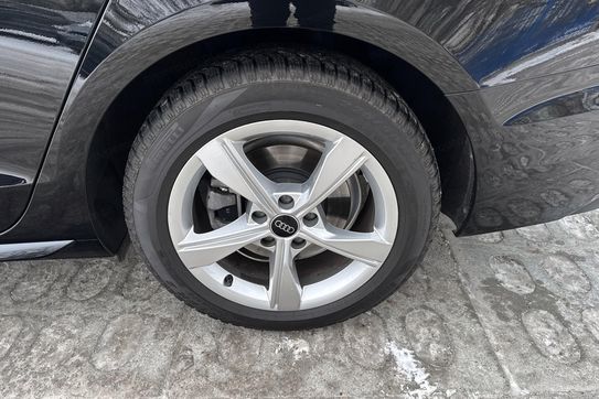 Audi A4 35 TFSI Advanced