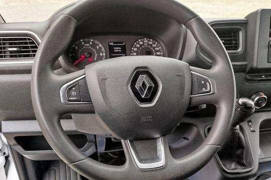 Renault Master 2.3 dCi L3H2