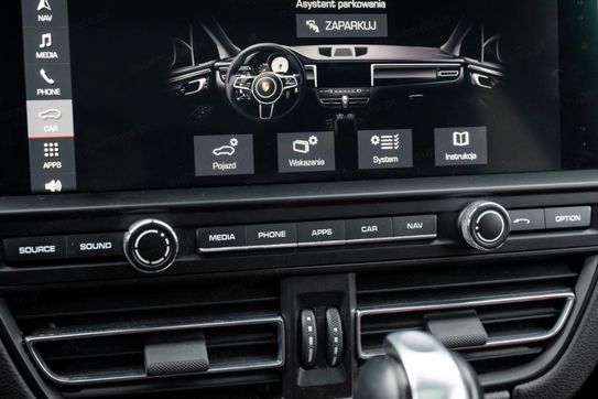 Porsche Macan Standard