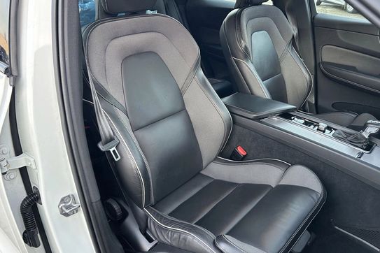 Volvo XC60 D4 R-Design aut