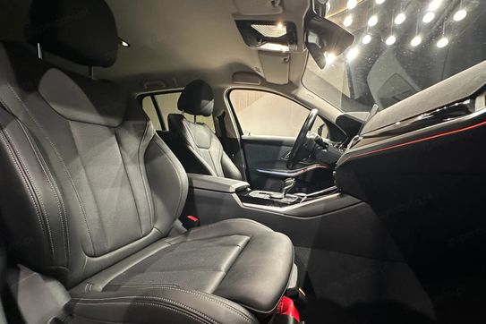 BMW Seria 3 Touring 320d xDrive Sport Line