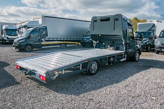 Iveco Daily 35S18 Autolaweta