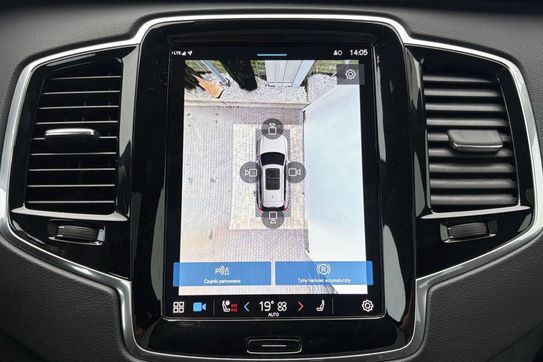 Volvo XC90 T8 AWD Plug-In Hybrid Ultra Dark 7os