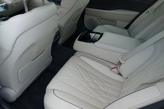 Genesis G80 2.5 Turbo