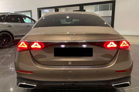 Mercedes Klasa E 220 d 4-Matic AMG