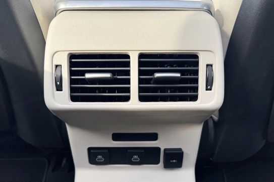 Land Rover Range Rover Velar 2.0 P250 R-Dynamic SE