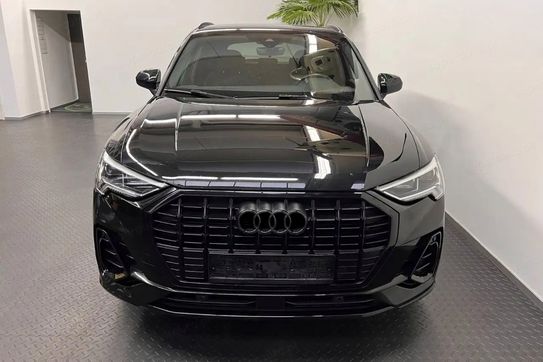 Audi Q3 35 TFSI S line