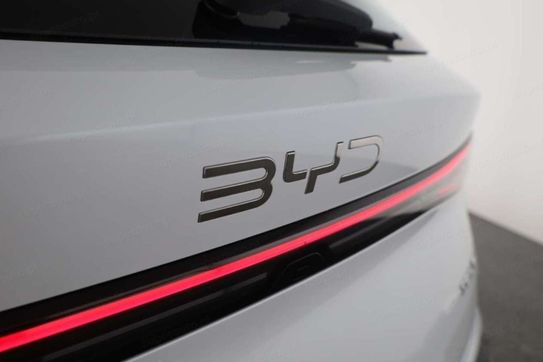 BYD Seal 6 DM-i 1.5 Boost Touring