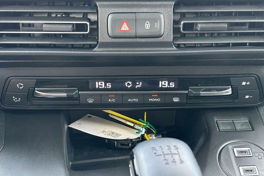 Citroen Berlingo Van L2H1 Zabudowa Brygadowa
