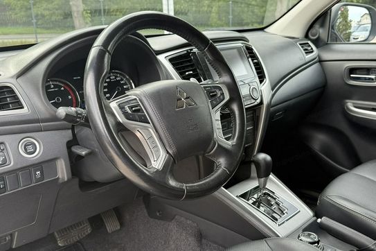Mitsubishi L200 d Dc Instyle Plus