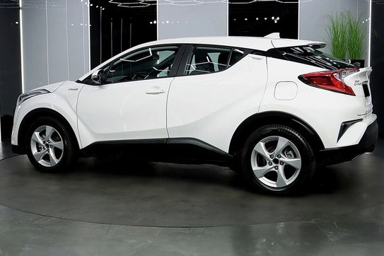 Toyota C-HR 1.8 Hybrid