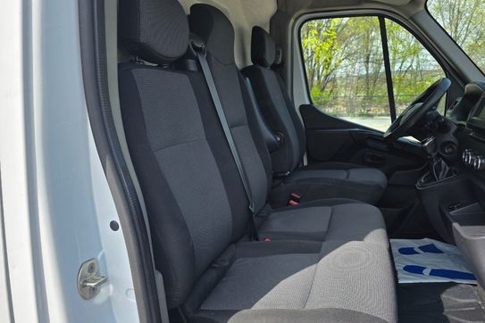 Renault Master dCi L4H3 RWD