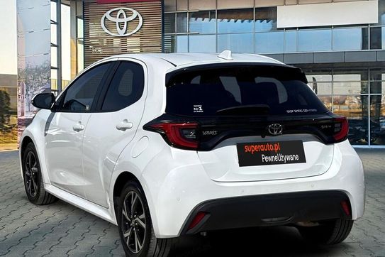 Toyota Yaris Hybrid Style