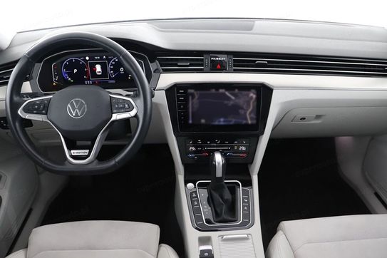 Volkswagen Passat 2.0 TDI Elegance DSG