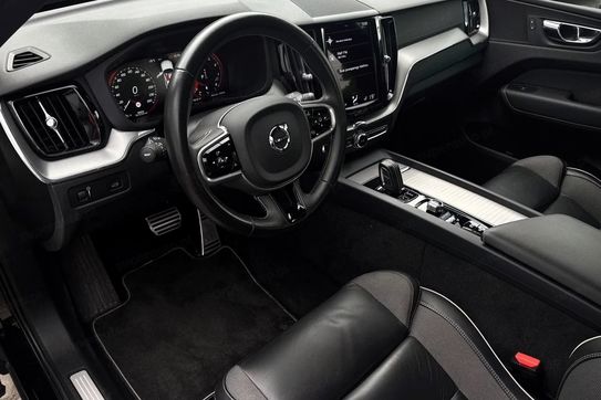 Volvo XC60 B5 B AWD R-Design aut