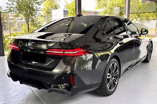 BMW Seria 5 520d xDrive M Sport