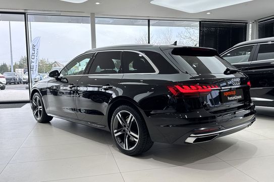 Audi A4 35 TFSI mHEV Advanced S tronic