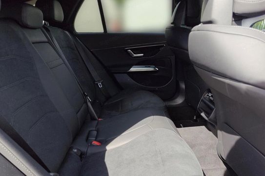 Mercedes Klasa E 220 d mHEV 4-Matic AMG 9G-Tronic