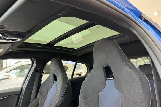 BMW Seria 1 M135i xDrive
