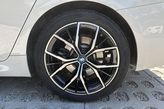 BMW Seria 5 530e xDrive M Sport