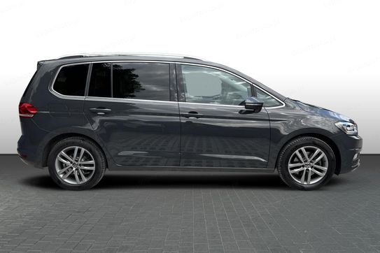 Volkswagen Touran Highline 1.5 TSI DSG