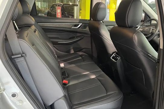 DFSK E5 Prestige 1.5  PHEV E-CVT