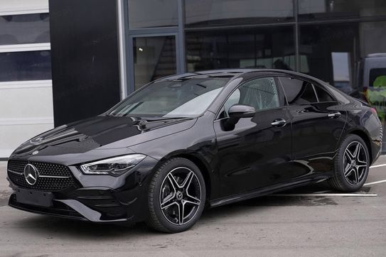 Mercedes CLA 220 4-Matic AMG Line