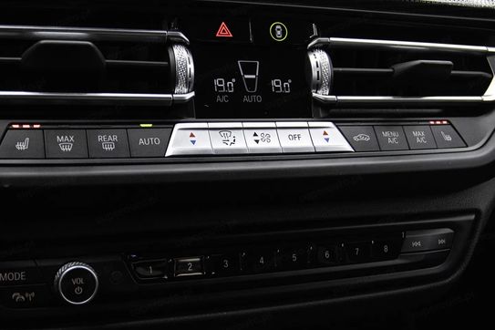 BMW Seria 2 220d xDrive Sport Line aut