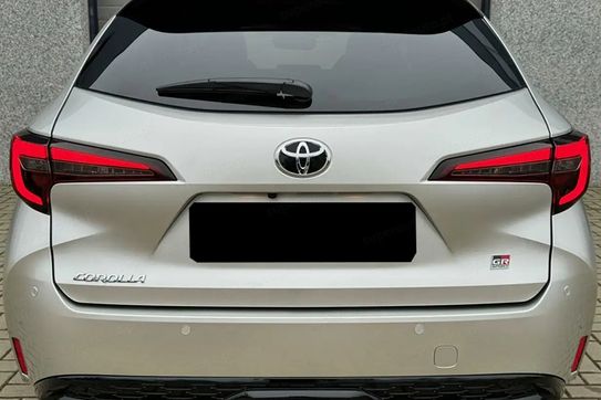 Toyota Corolla GR Sport 2.0 Hybrid Dynamic Force
