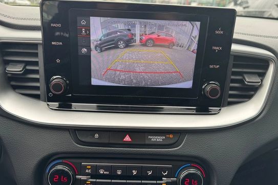 Kia Ceed 1.5 T-GDI M
