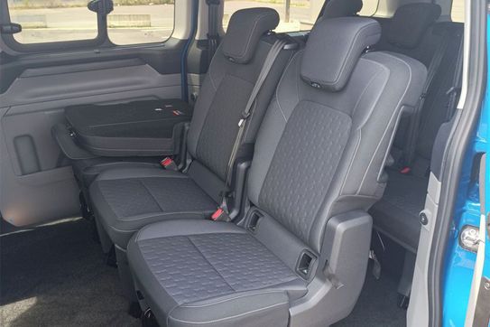 Ford Transit Custom Kombi M1 320 L2H1 Limited A8
