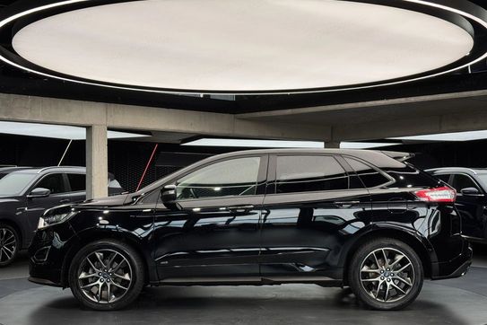 Ford EDGE 2.0 TDCi Twin-Turbo 4WD ST-Line