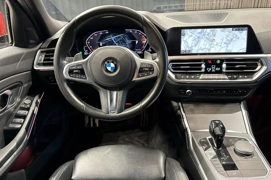 BMW Seria 3 320d xDrive mHEV M Sport sport-aut