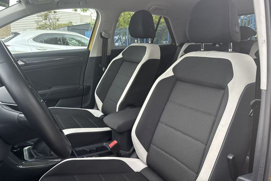 Volkswagen T-Roc Premium 1.5 TSI