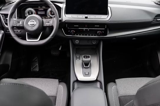 Nissan Qashqai N-Connecta Xtronic 1.3 DIG-T mHEV