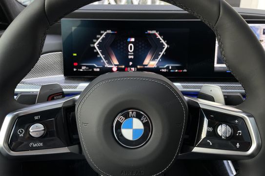 BMW Seria 7 740d xDrive M Sport