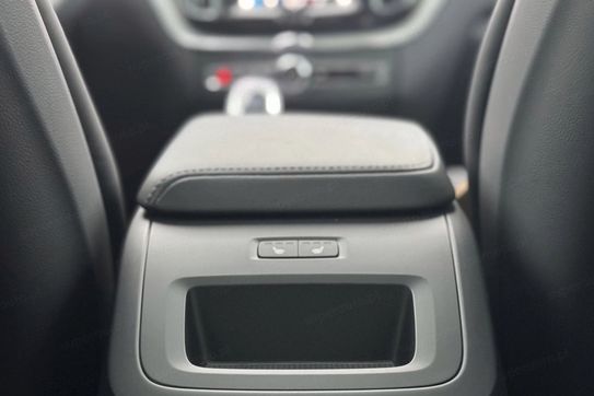 Volvo XC60 T6 Plug-In Hybrid AWD Plus Dark aut