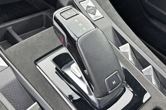 DS DS 7 Performance Line 1.5 BlueHDI AT