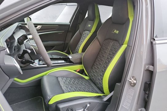 Audi A6 RS6 Avant TFSI quattro