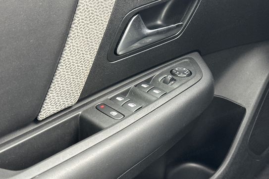 Citroen C4 Feel Pack 1.5 BlueHDI EAT8