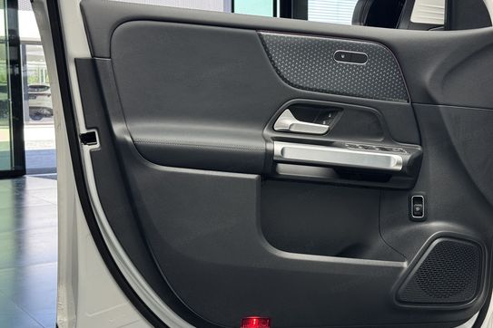 Mercedes EQB 250 70.5kWh Progressive