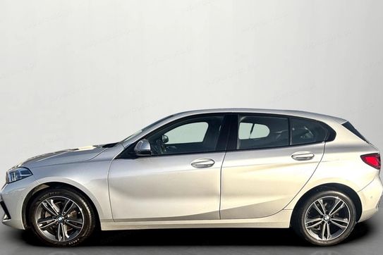 BMW Seria 1 118i Sport Line Shadow
